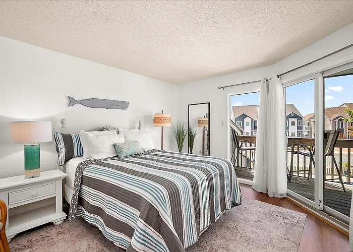 Spacious Recently Updated Bayside 4 Bedroom Holiday home *