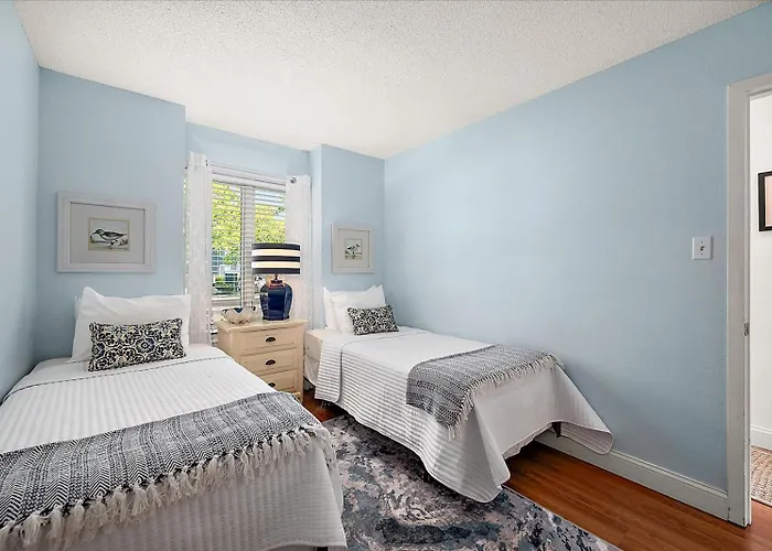 Spacious Recently Updated Bayside 4 Bedroom Holiday home Ocean City