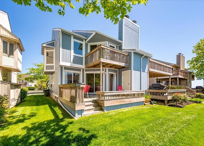 Spacious Recently Updated Bayside 4 Bedroom * Ocean City